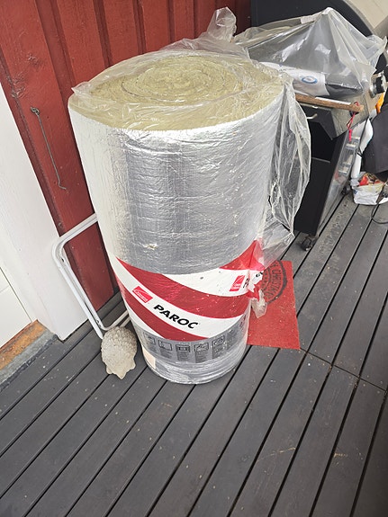 Paroc alumiinipintainen kivivillamatto 100 mm (Avaamaton rulla)