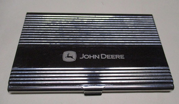 John Deere käyntikorttikotelo