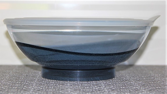 Tupperware astioita