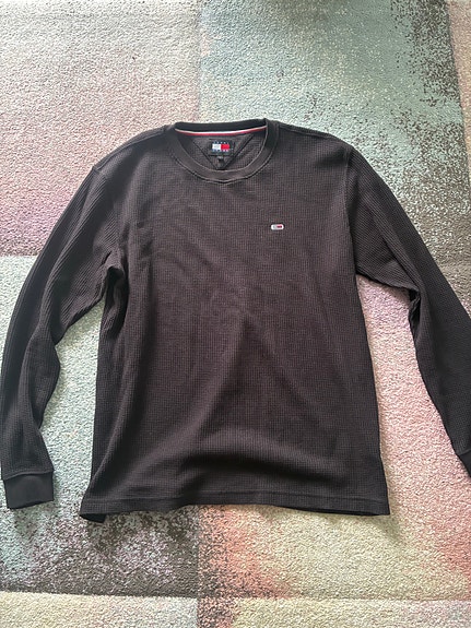 Tommy Hilfiger pitkähihainen paita L musta