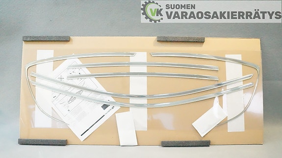 Subaru Impreza GR/GH, 5HB – Krominen ikkunakarmilistasarja – UUSI E755EFG100