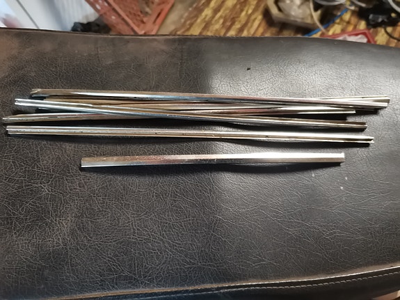 Mercedes W124 maskin listat