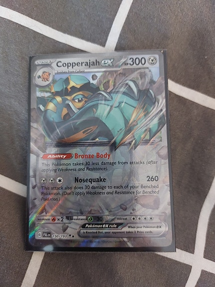 Pokemon kortteja myynnissä!! Tarjoa.