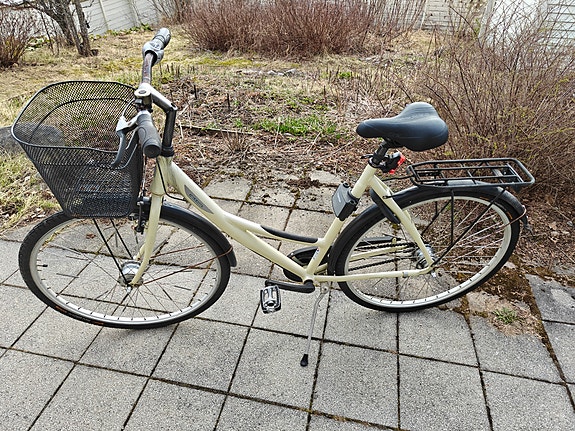 Helkama Kaunotar 7 v runko 56 cm