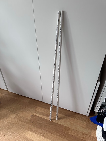 2 x IKEA RÄCKA verhotanko 120–210 cm valkoinen