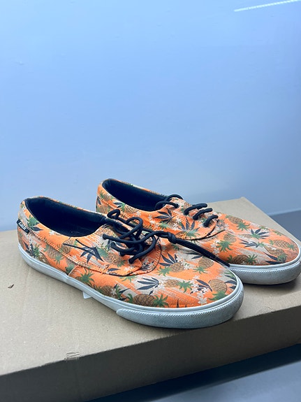 Lakai skeittikengät