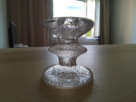 Iittala Festivo -kynttilänjalka signeerauksella