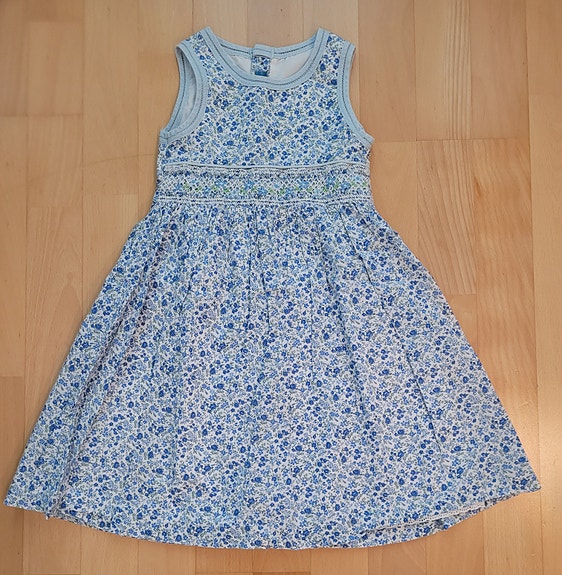 110 cm Minimayoral JUHLAMEKKO / Mekko