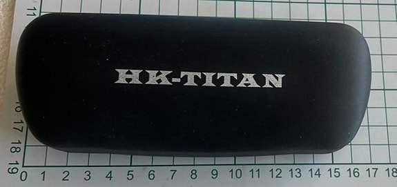 HK-Titan silmälasikotelo