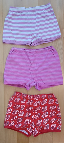 110 cm MARIMEKKO Shortsit