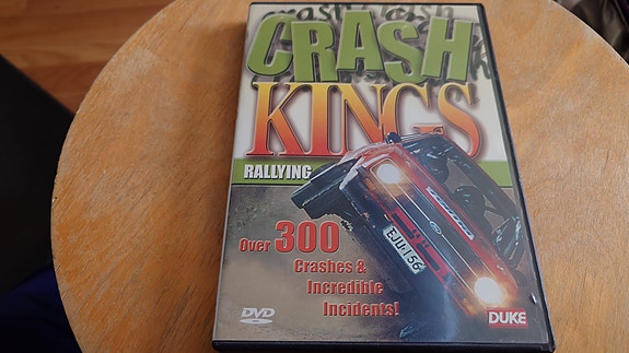 Crash Kings rallying kaatovideo