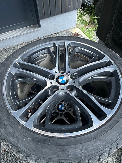 Bmw ’20 aidot msport vanteet kitkoilla