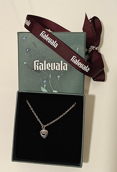 Kalevala Talon sydän kaulakoru