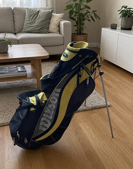 Wilson golfbägi jalallisena