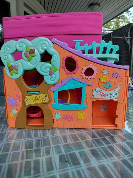 Myydään Littles Pet Shop leikkitalo