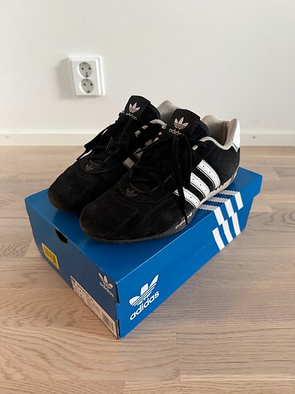 Adidas Originals Adiracer-kengät