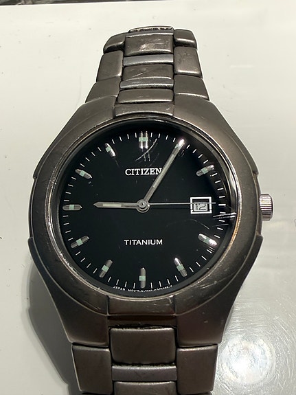 Citizen Titanium Quartz 2510, uusi paristo