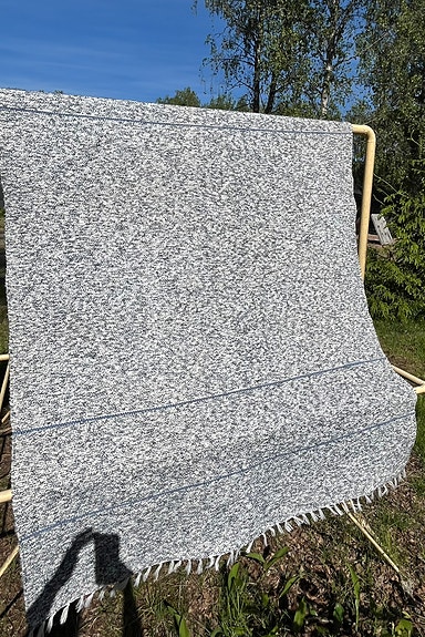 Iso hyväkuntoinen räsymatto 135x205cm matto