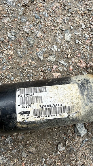 Volvo vetoakseli P31272546 / T100909