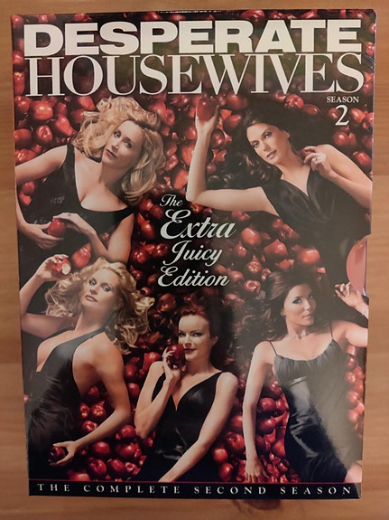 Täydelliset Naiset/Desperate Housewives, kausi 2 - UUSI