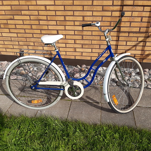 TUNTURI DAAMI naistenpyörä 28"