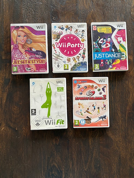 Wii pelejä