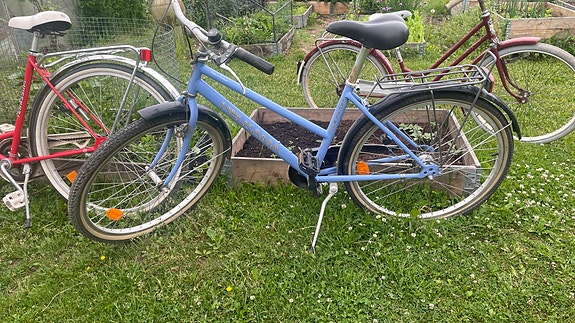 Naisten kaupunkipyörät 28" koko M