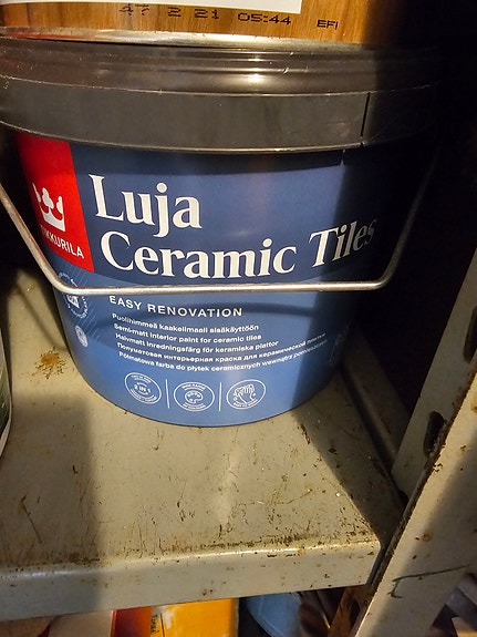 Tikkurilan valkoinen kaakelimaali 2,7L