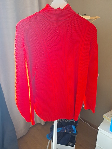 Strong red sweater
