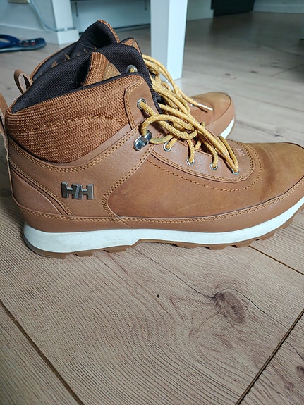 Helly Hansen talvikengät koko 44