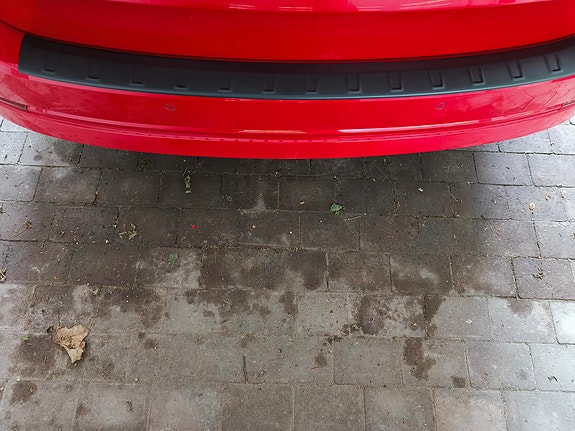 Skoda Octavia IV 2020- Combi takapuskurin suojalista