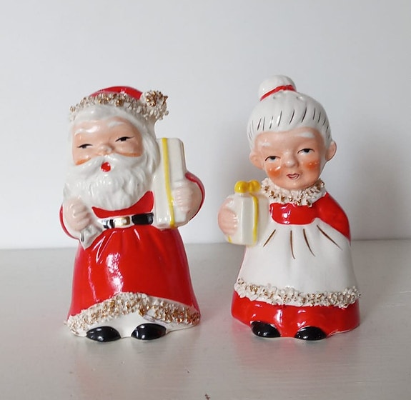 Vintage suola ja pippuri sirottimet