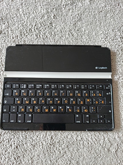 Logitech langaton näppäimistö musta