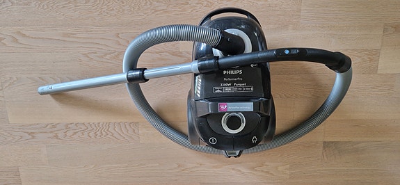 Philips pölynimuri