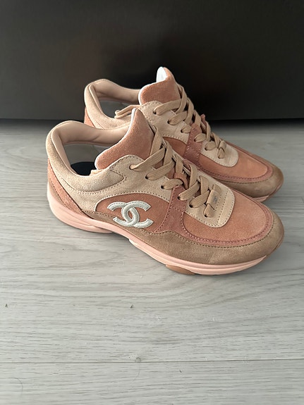 Chanel sport runners