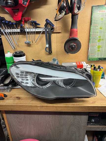 BMW F11 umpio oikea
