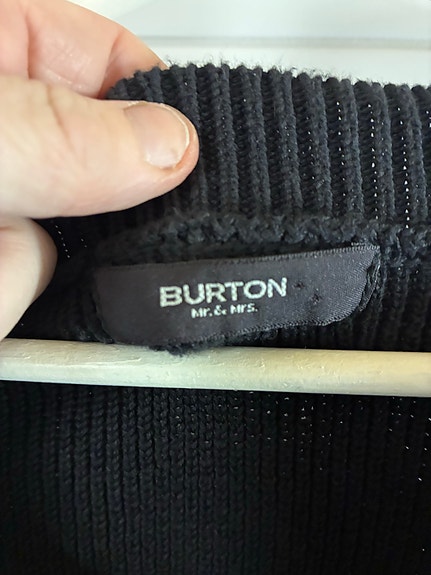 Naisten BURTON koon 44 Villatakki
