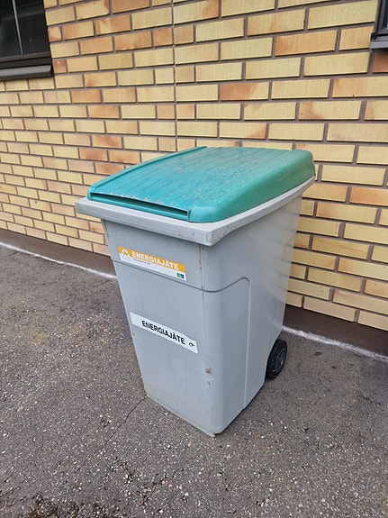 Jäteastia