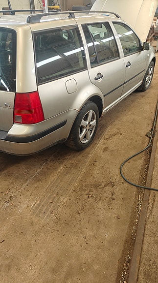 2kpl volkswagen golf iv osina