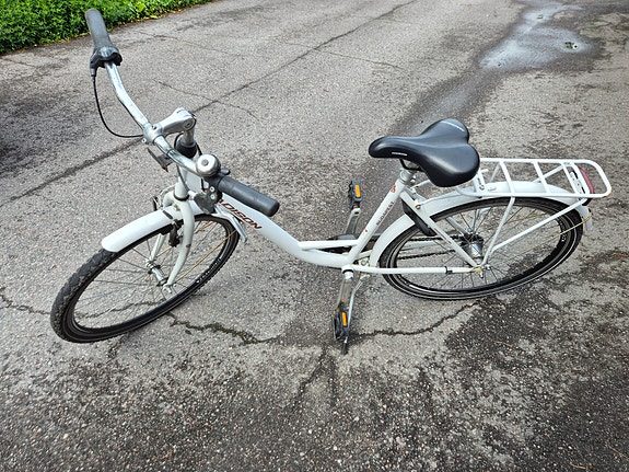 Madison pyörä 26"