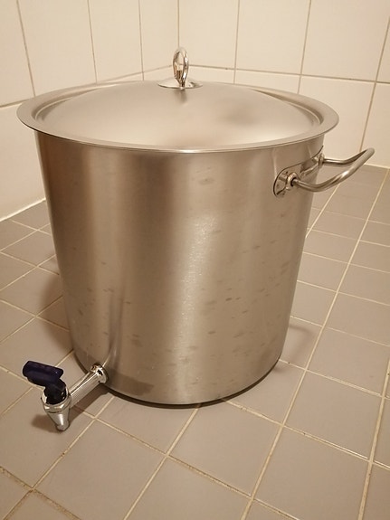 Hanallinen 25 l kattila
