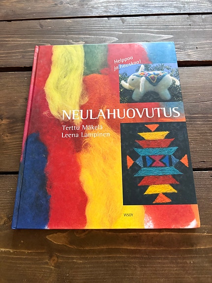 Neulahuovutus-kirja – Terttu Mäkelä & Leena Lampinen