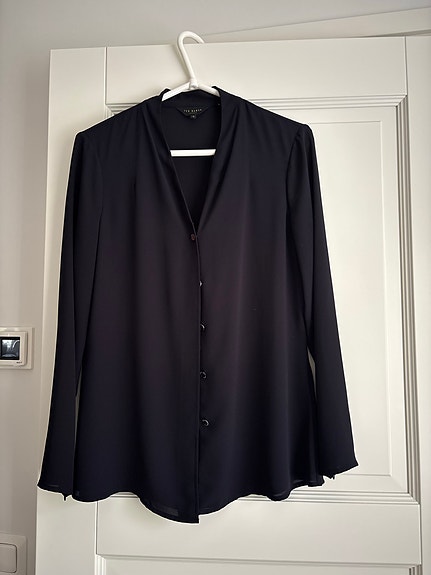 Ted Baker pusero S