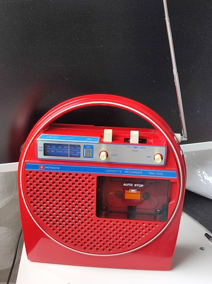 Vintage Hitachi TRQ-225 kasettiradionauhuri, 70-luku