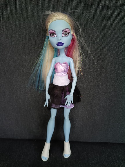 Monster High Abbey -nukke