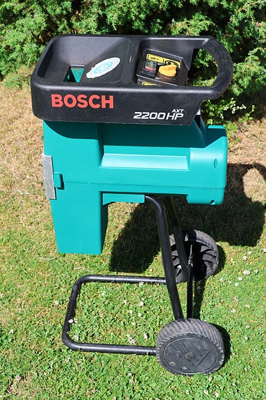 Oksasilppuri BOSCH AXT 2200 HP