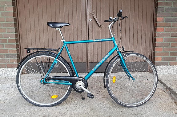 Tunturi Tango kaupunkipyörä 28" 58 cm runko
