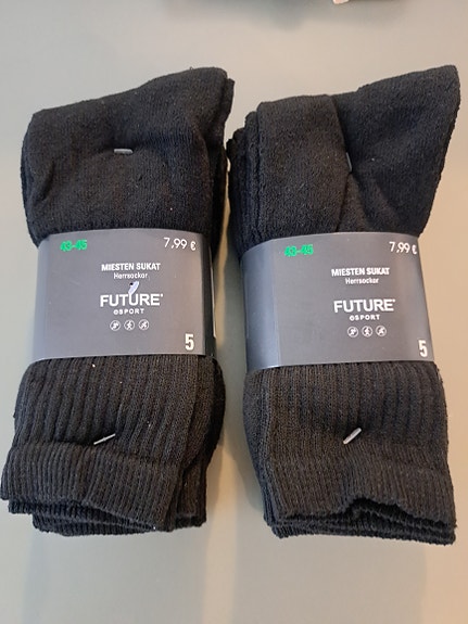 Miesten sukat 43-45