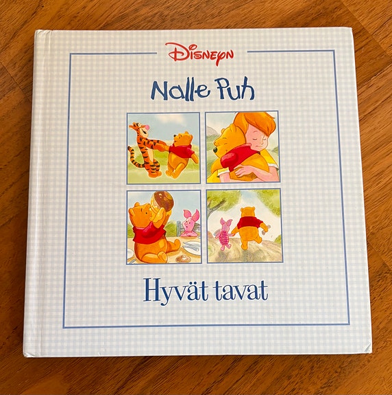 Disney Nalle Puh Hyvät tavat kirja