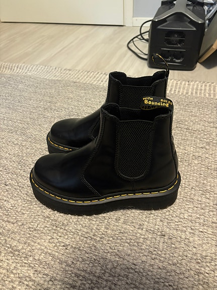 Dr. Martens Kengät
